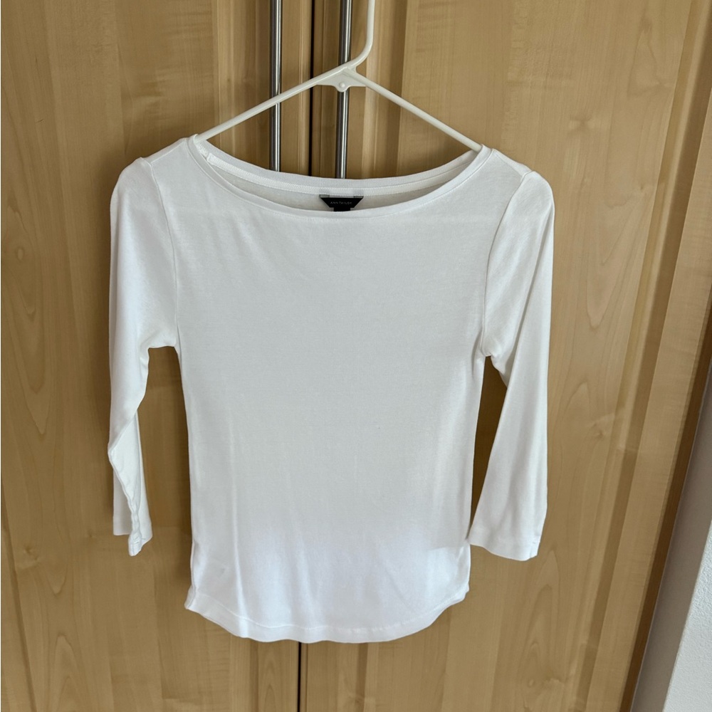 Ann Taylor boat neck 3/4 sleeve tee XS
